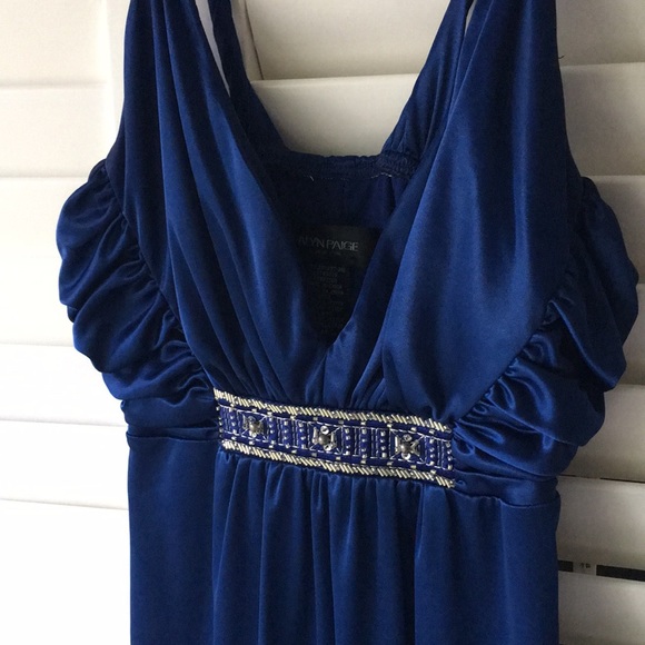Royal blue knee-length formal dress with detailed beading on bust. - Picture 2 of 3
